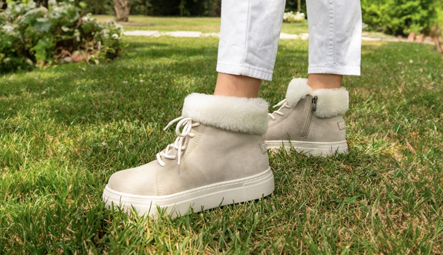 Sheepskin Boots vs Synthetic: A Comprehensive Comparison