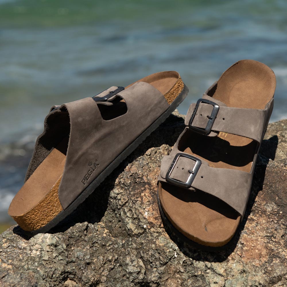 Men's Sandals & Slides