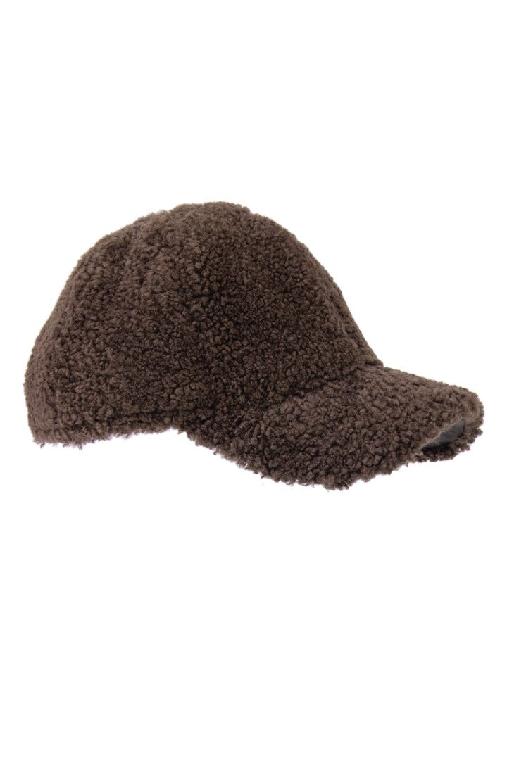 Pegia Capri Sheepskin Unisex Cap - Pegia