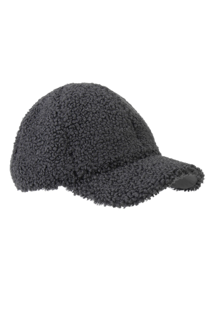Pegia Capri Sheepskin Unisex Cap - Pegia