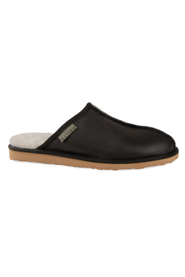 Pegia Ramor herretøfler i ekte skinn med saueskinnsfôr