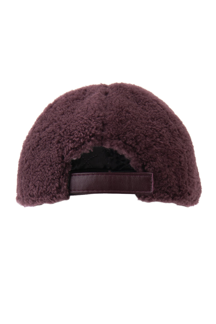 Pegia Capri Sheepskin Unisex Cap - Pegia