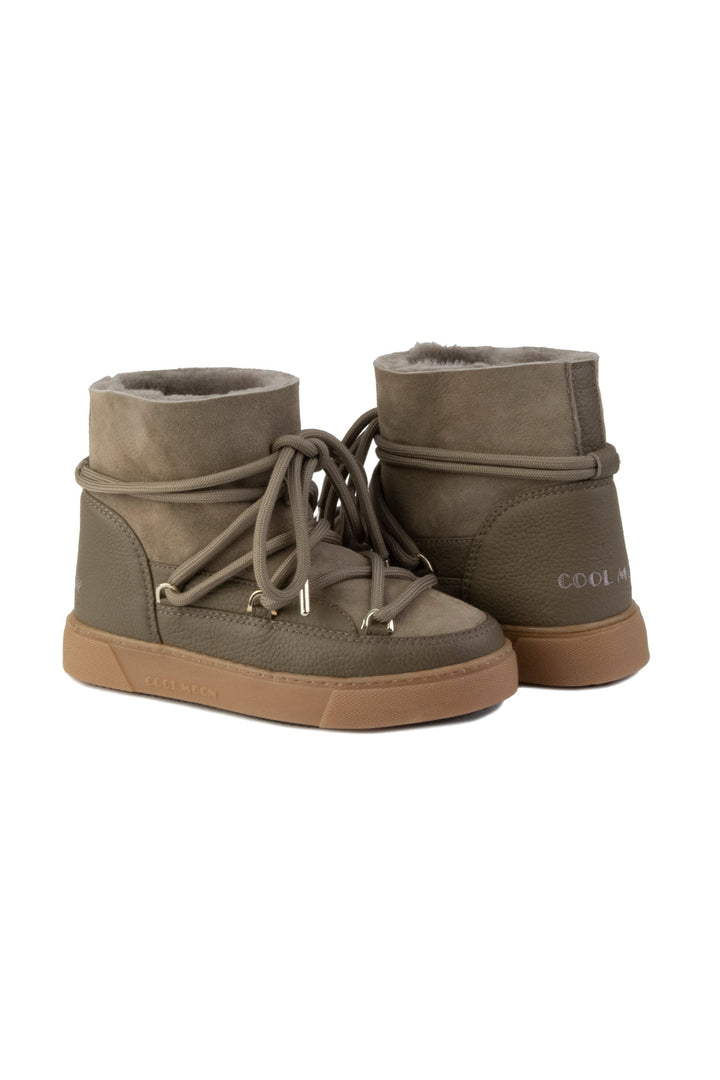 Cool Moon Carlin Sheepskin Women's Boots - Pegia