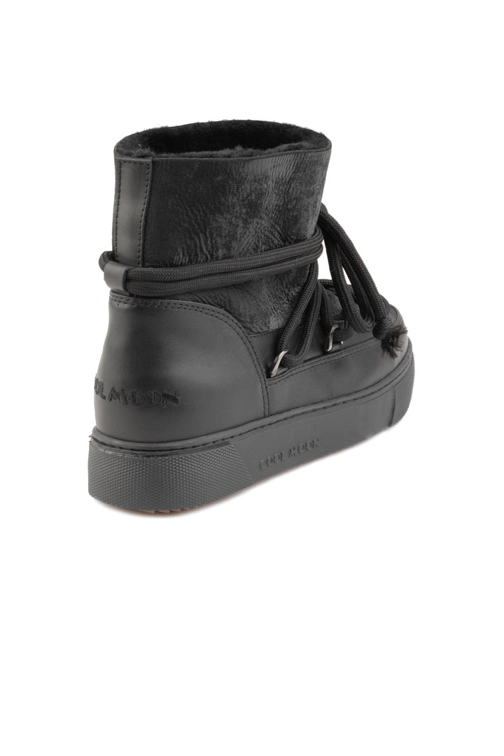 Cool Moon Clarin Sheepskin Women's Boots - Pegia