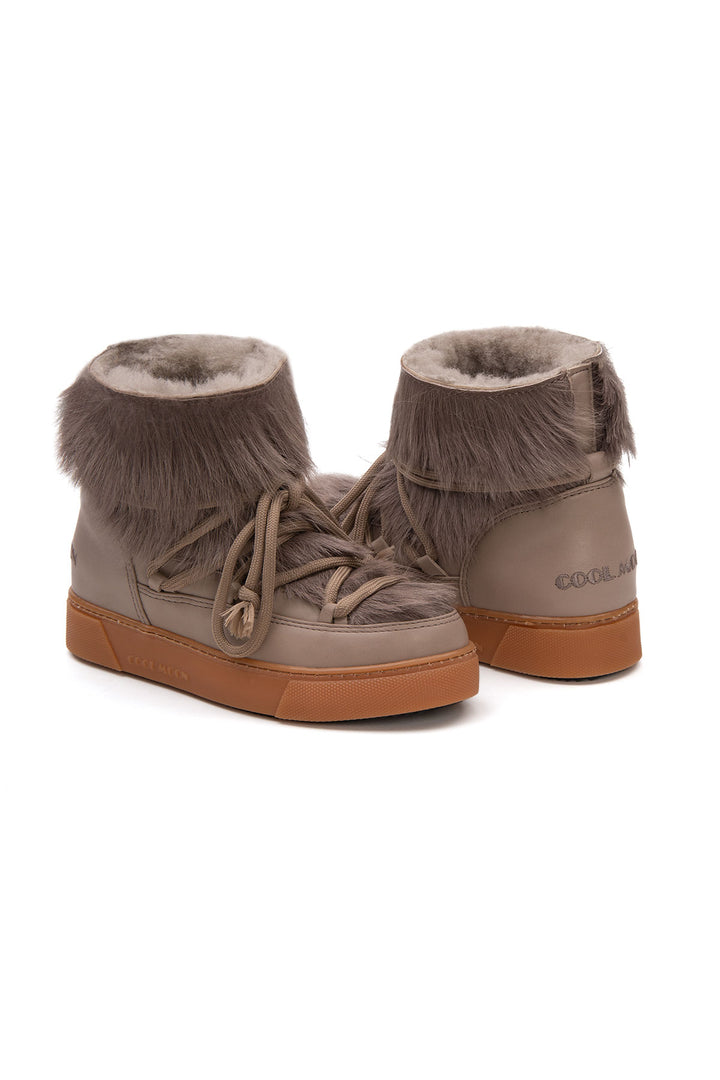 Cool Moon Volda Shearling Women's Fur Boots - Pegia