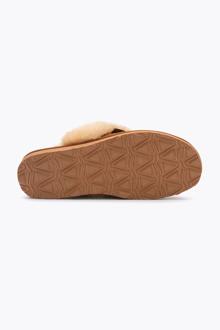 Pegia Monse Sheepskin Women's Slippers - Pegia