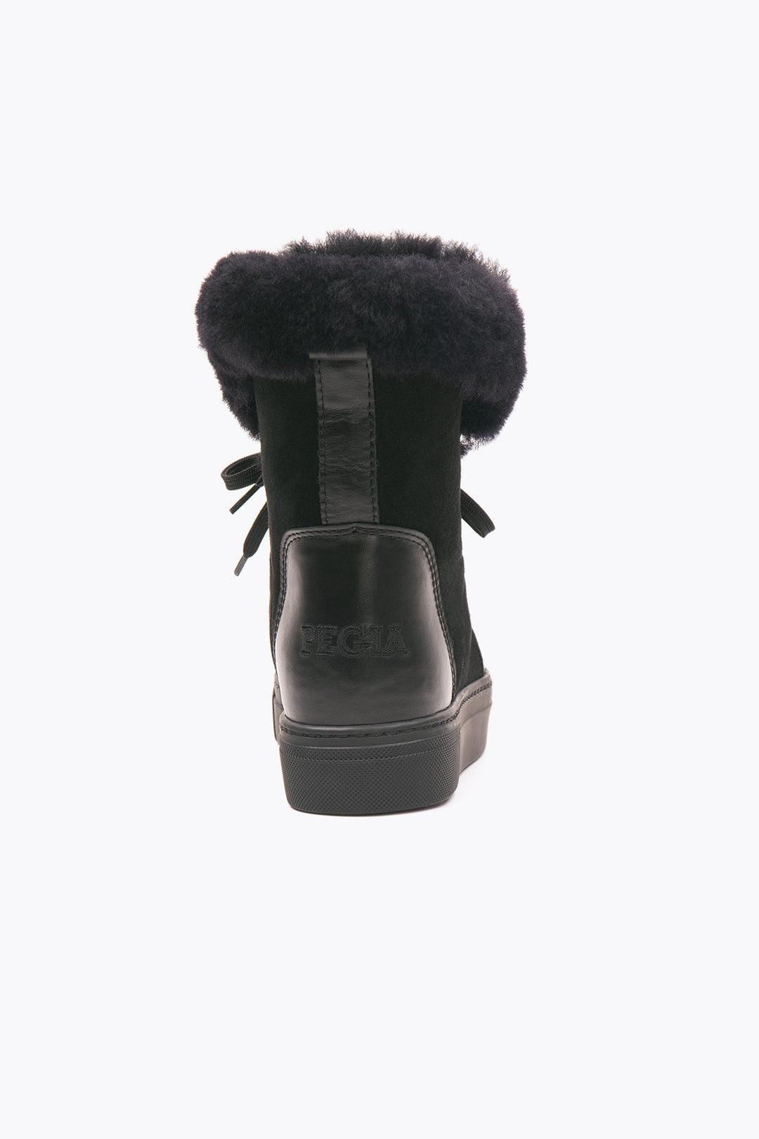Pegia Leira Shearling Women's Boots - Pegia