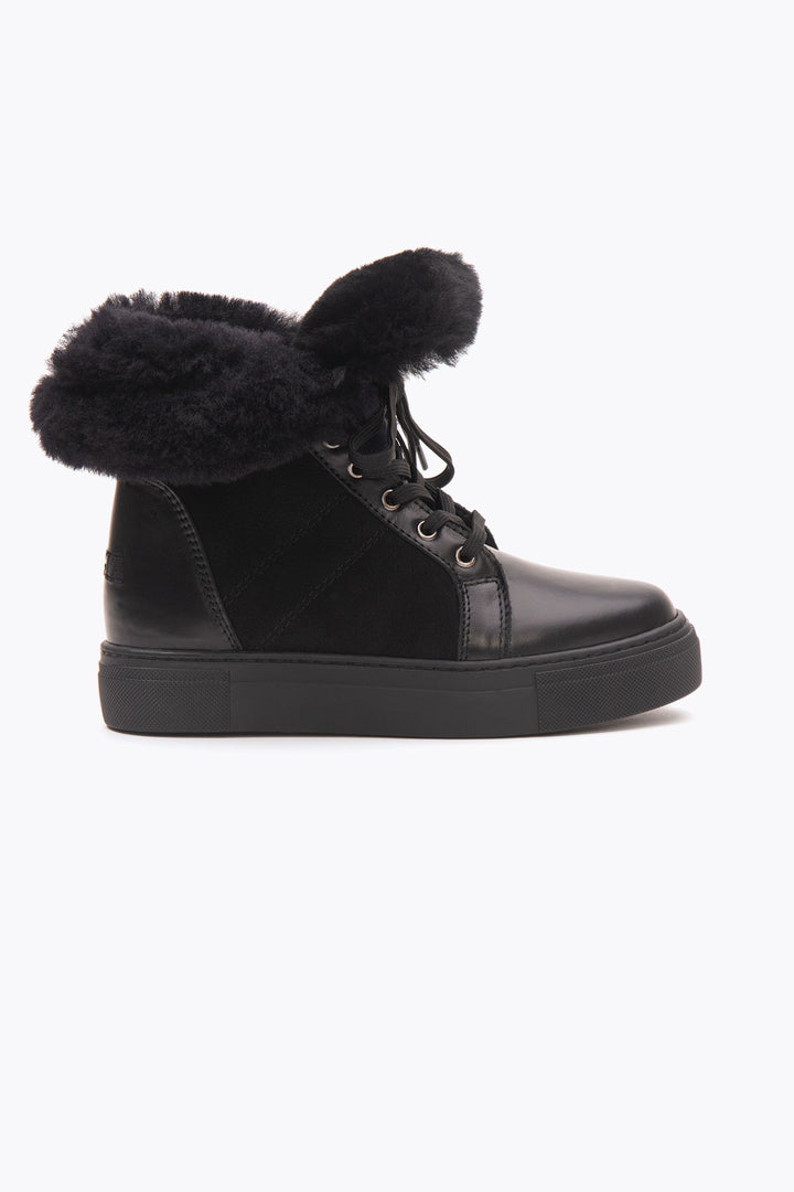 Pegia Leira Shearling Women's Boots - Pegia