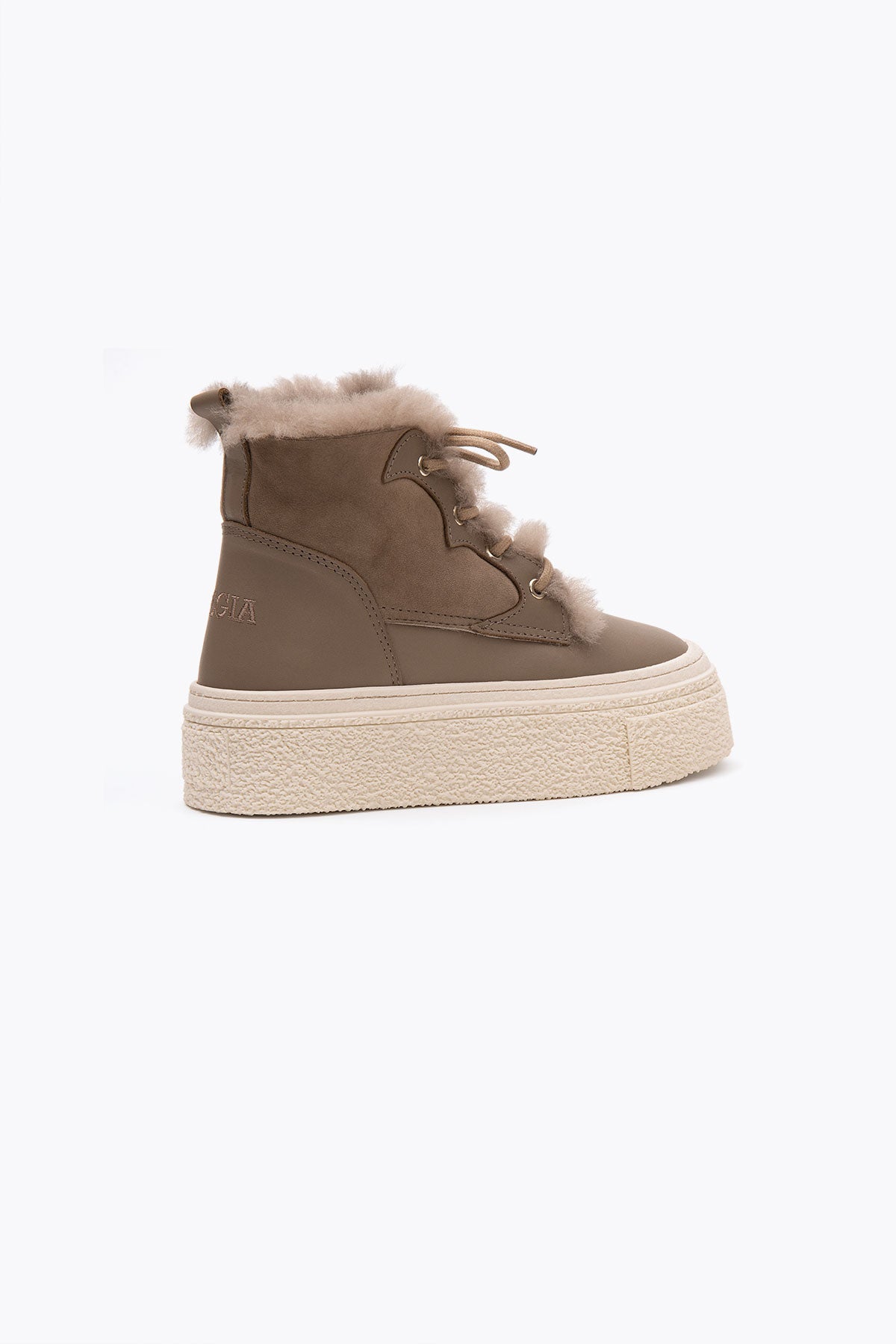 Pegia Nora Shearling Platform Women's Boots - Pegia