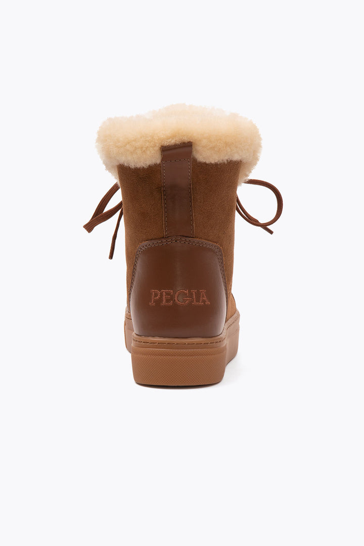 Pegia Leira Shearling Women's Boots - Pegia