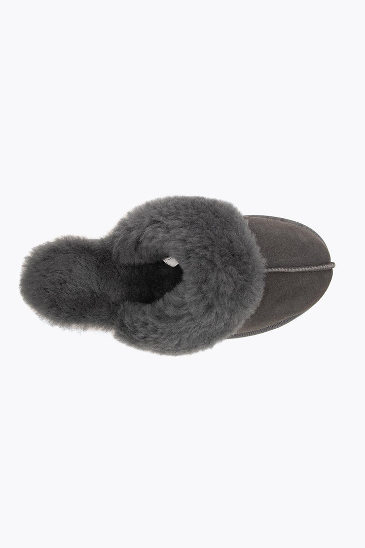 Pegia Monse Sheepskin Women's Slippers - Pegia