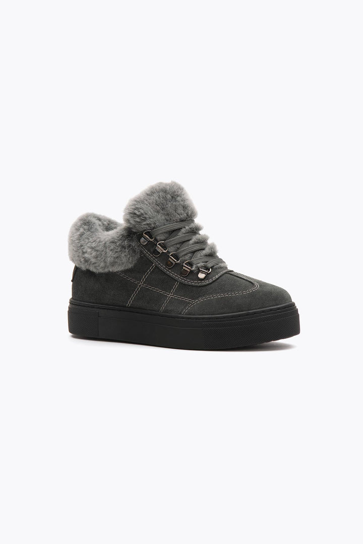 Pegia Valen Sheepskin Women's Sneakers - Pegia