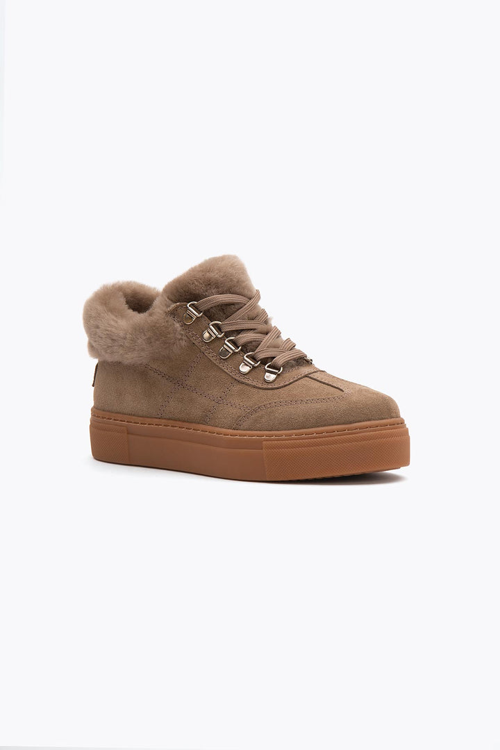 Pegia Valen Sheepskin Women's Sneakers - Pegia