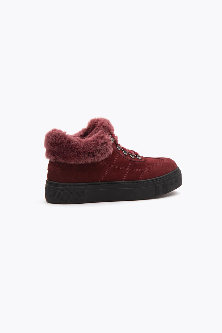 Pegia Valen Sheepskin Women's Sneakers - Pegia