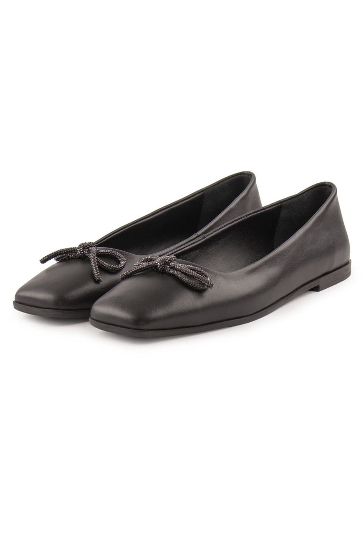 Pegia Leather Bow Women's Ballerina DG6031  - Black