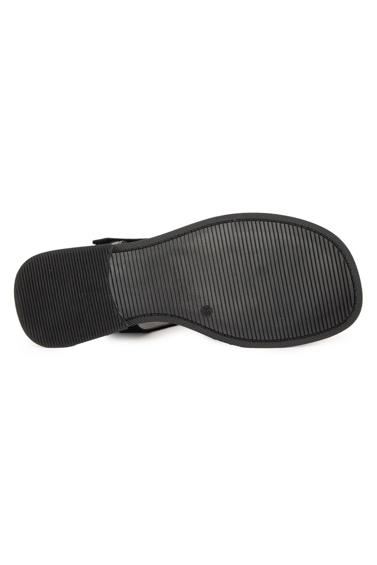 Pegia Leather Knitted Women's Sandals DG6083  - Black