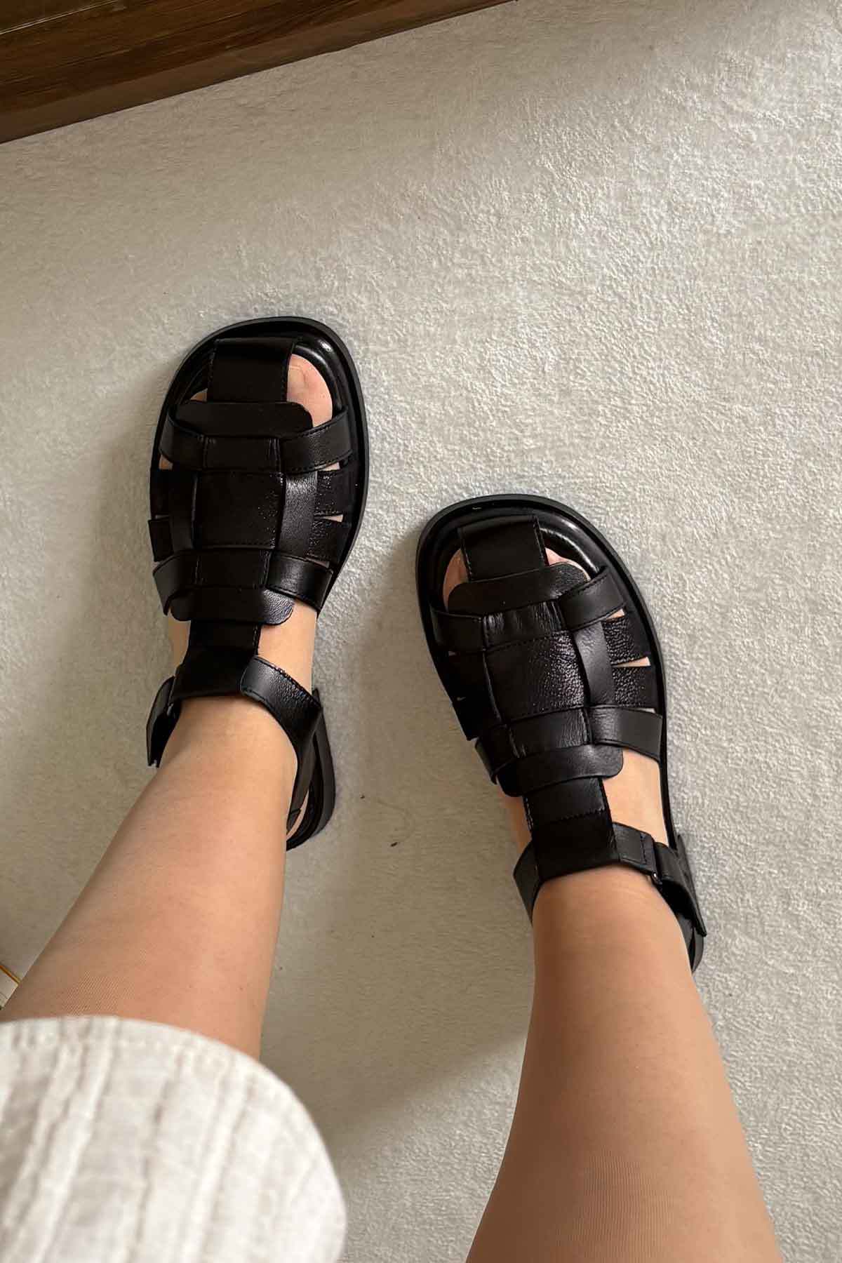 Pegia Leather Knitted Women's Sandals DG6083  - Black