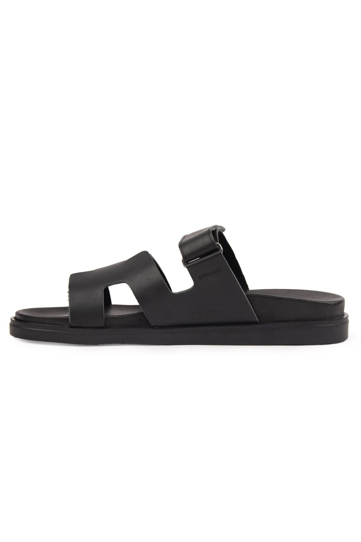 Pegia Men's Leather Strap Slippers 215027  - Black