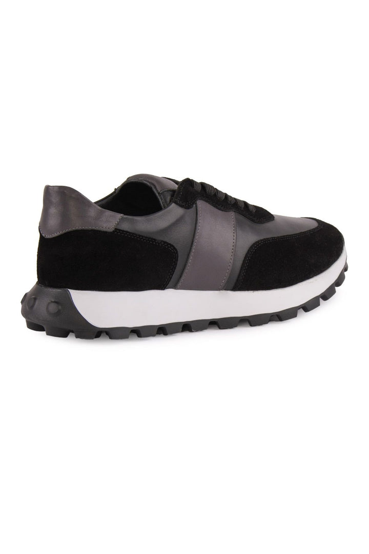Pegia Leather Men's Sneakers DG5023  - Black