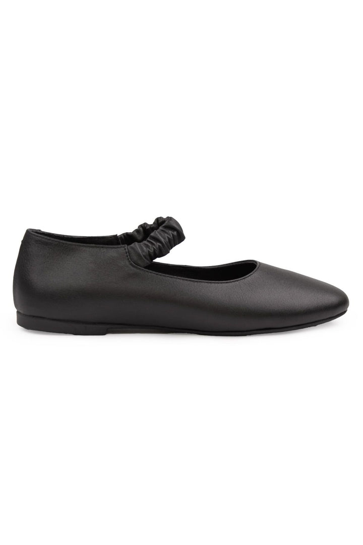 Pegia Genuine Leather Strap Ballet Flats DG6046  - Black