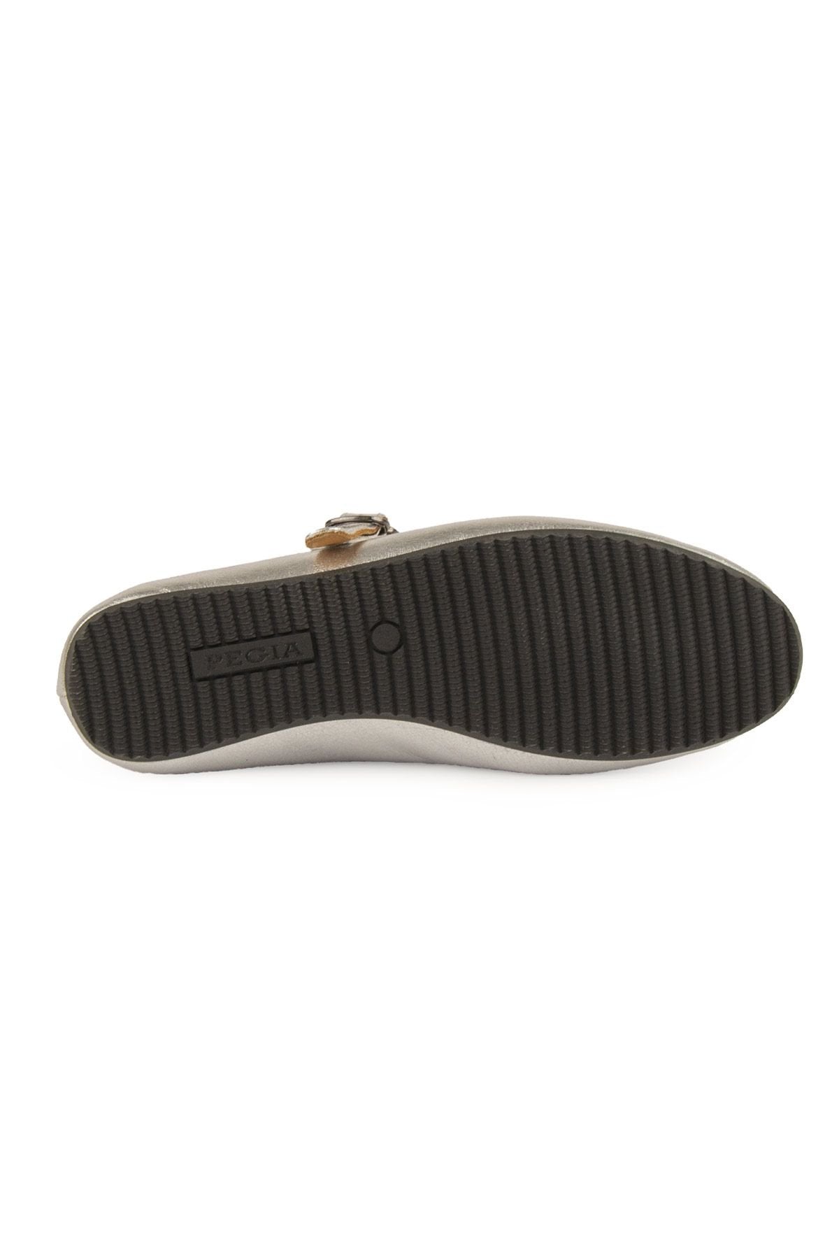 Pegia Leather Women's Ballet Shoes 700950  - Silver