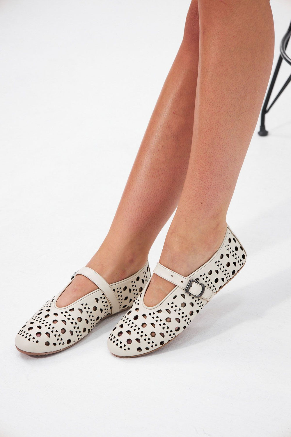 Pegia Women's Leather Ballet Shoes 700952  - Beige