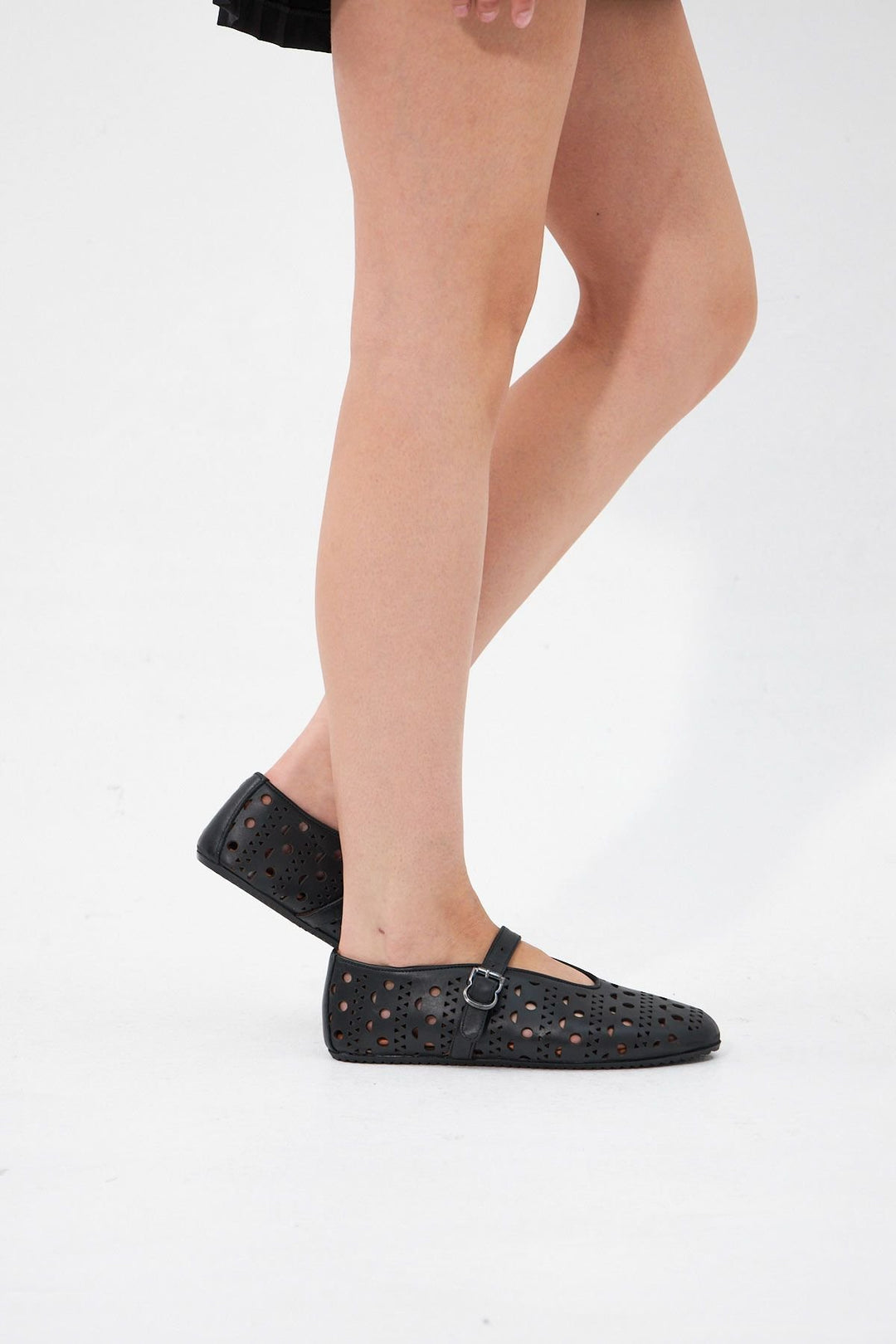 Pegia Women's Leather Ballet Shoes 700952  - Black