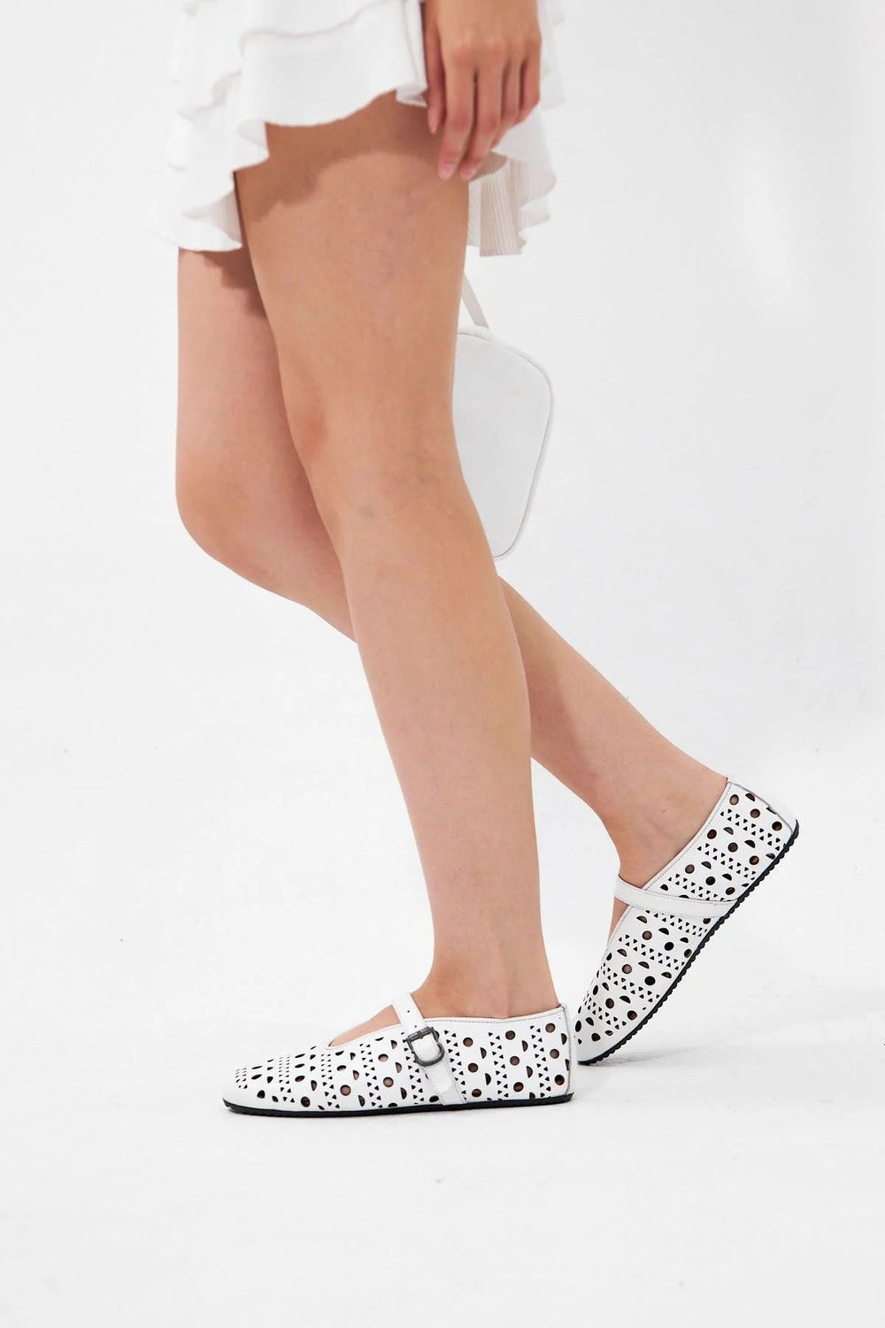 Pegia Women's Leather Ballet Shoes 700952  - White