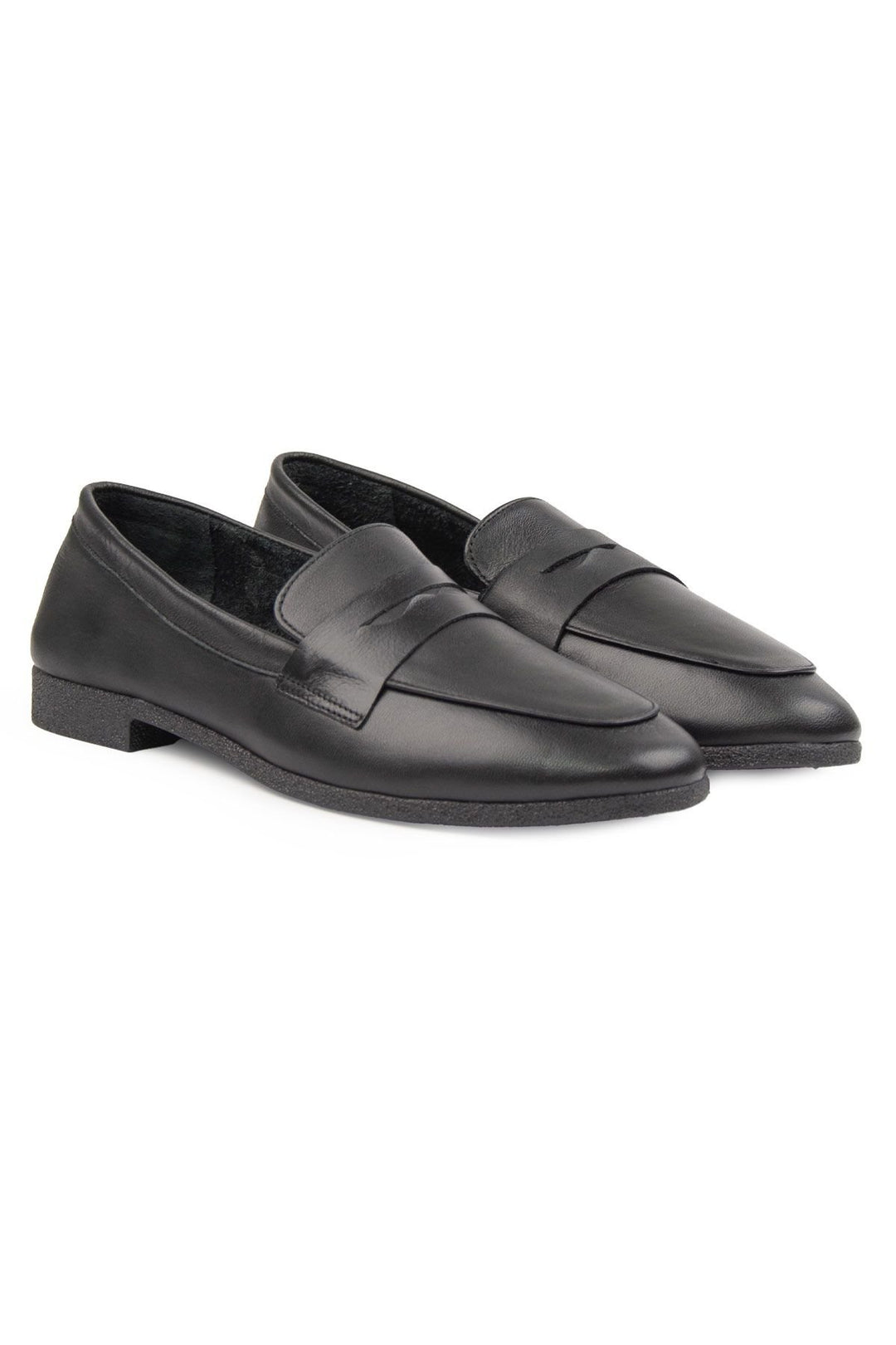 Pegia Women's Leather Loafers DG6043  - Black