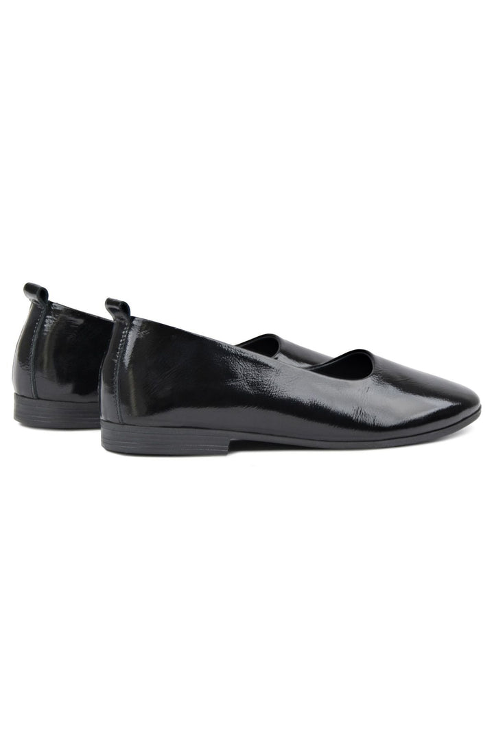 Pegia Genuine Leather Classic Flats DG6050  - Black
