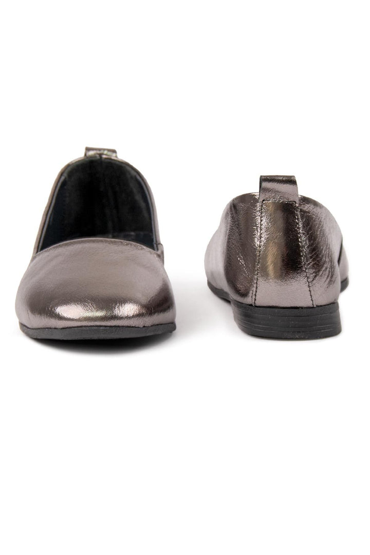 Pegia Genuine Leather Classic Flats DG6050  - Platinum