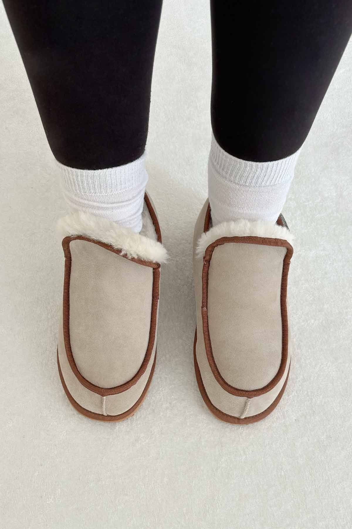 Pegia Genuine Sheepskin Fur House Shoe 191212  - Beige