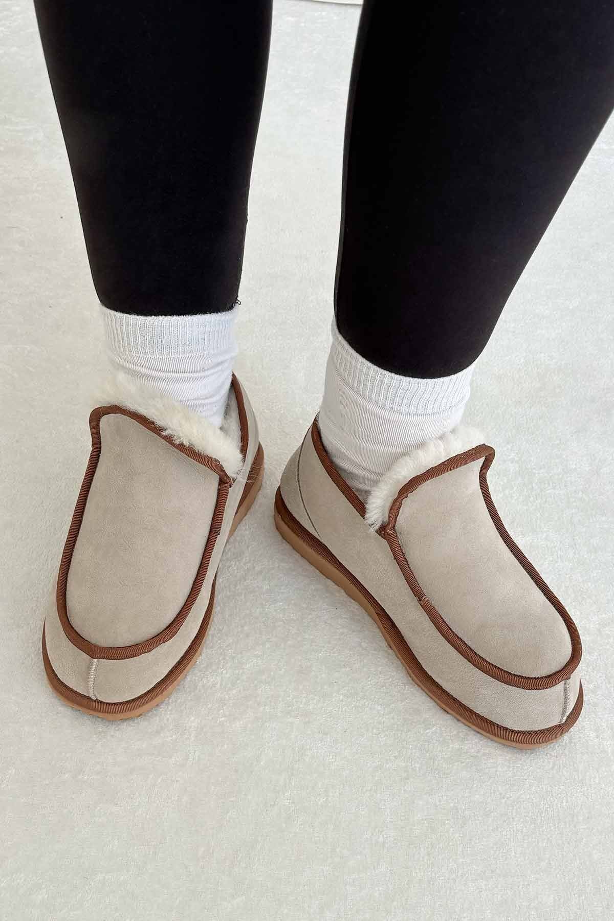 Pegia Genuine Sheepskin Fur House Shoe 191212  - Beige