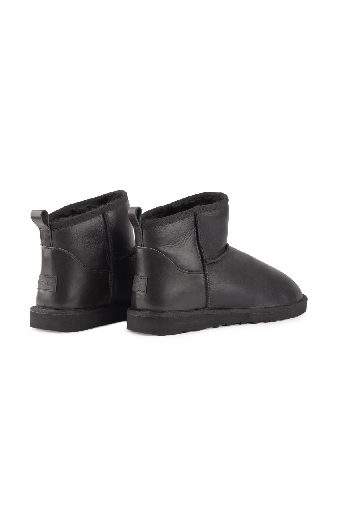 Pegia Men’s Sheepskin Classic Boots 375061  - Black