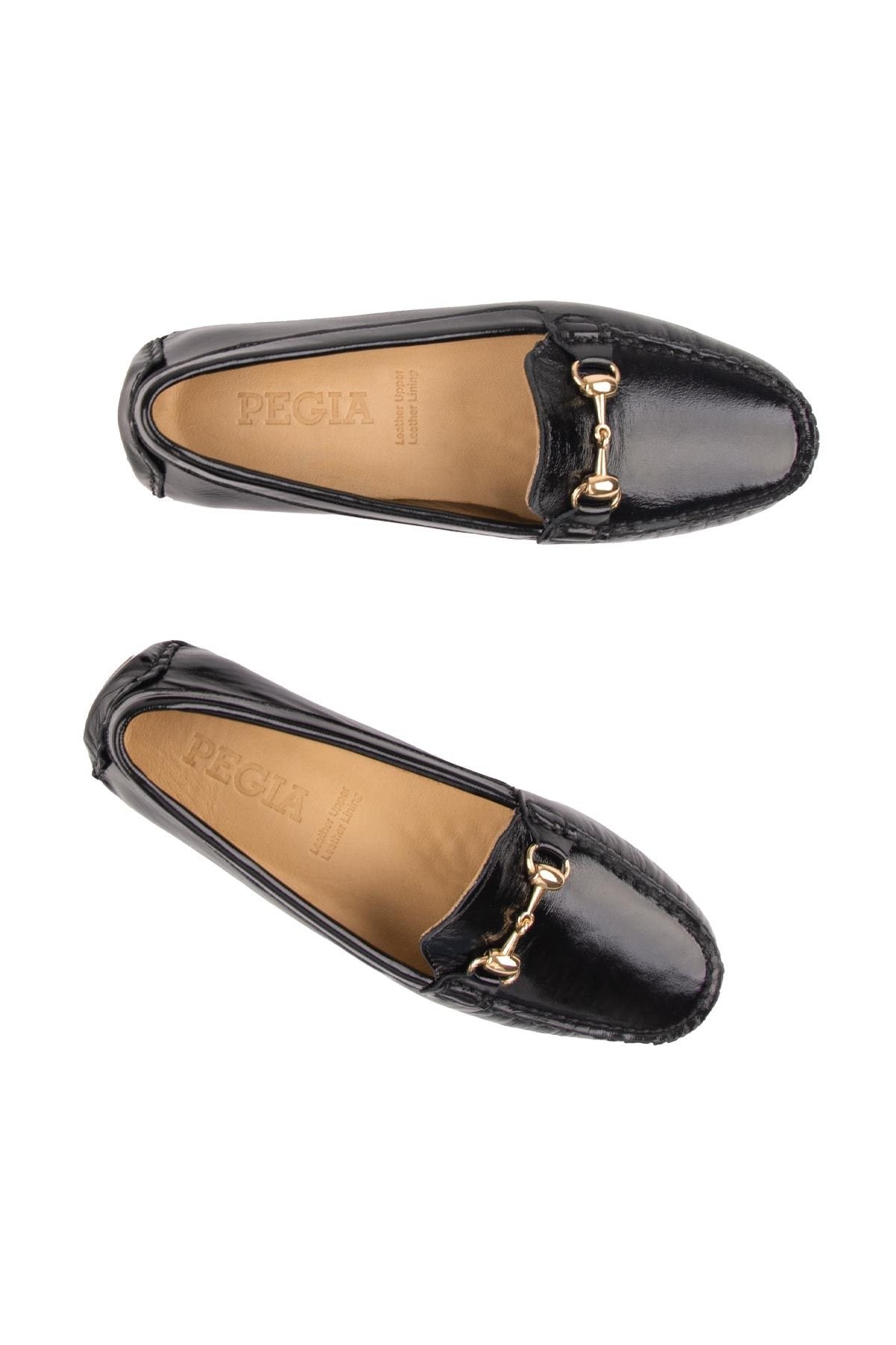 Pegia Genuine Leather Women's Buckled Loafers 700909  - Black