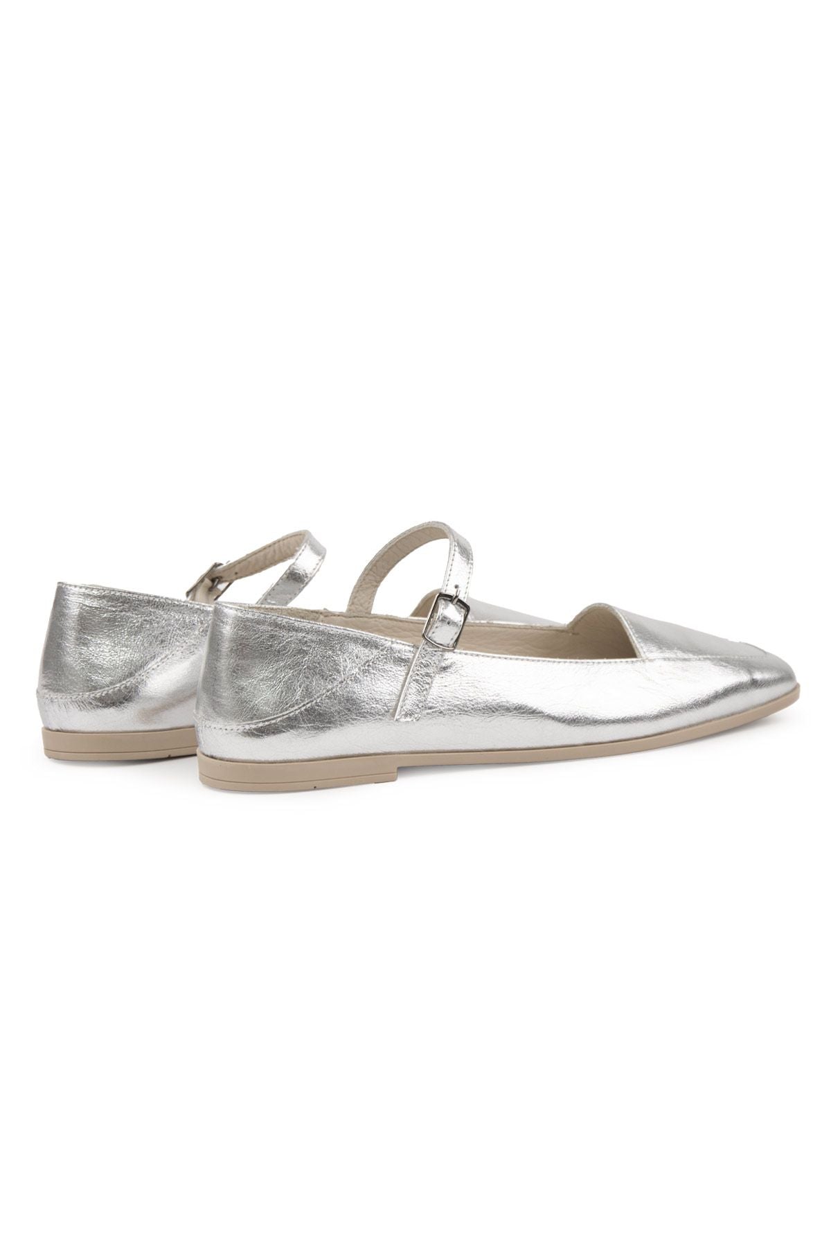 Pegia Women's Leather Ballet Flats DG6065  - Silver