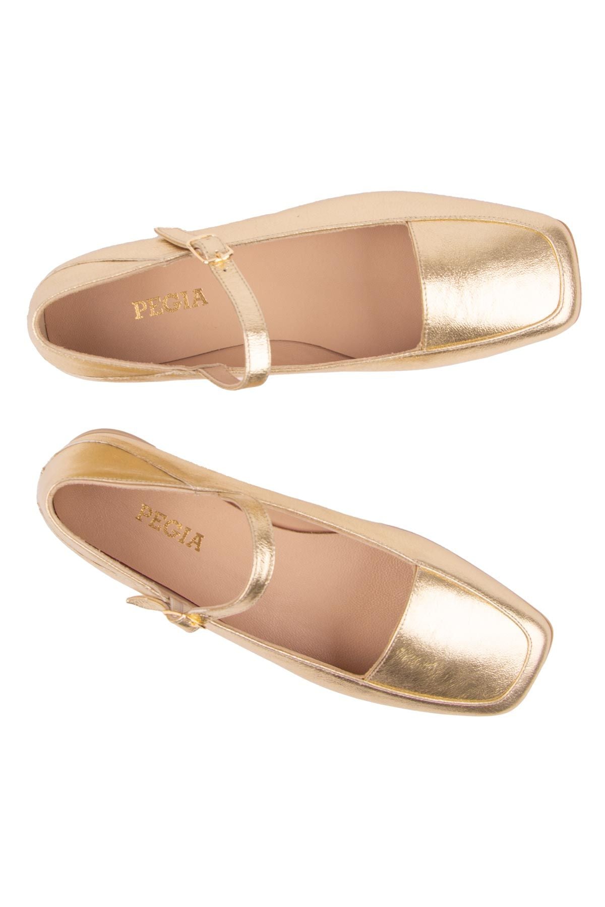 Pegia Women's Leather Ballet Flats DG6065  - Gold