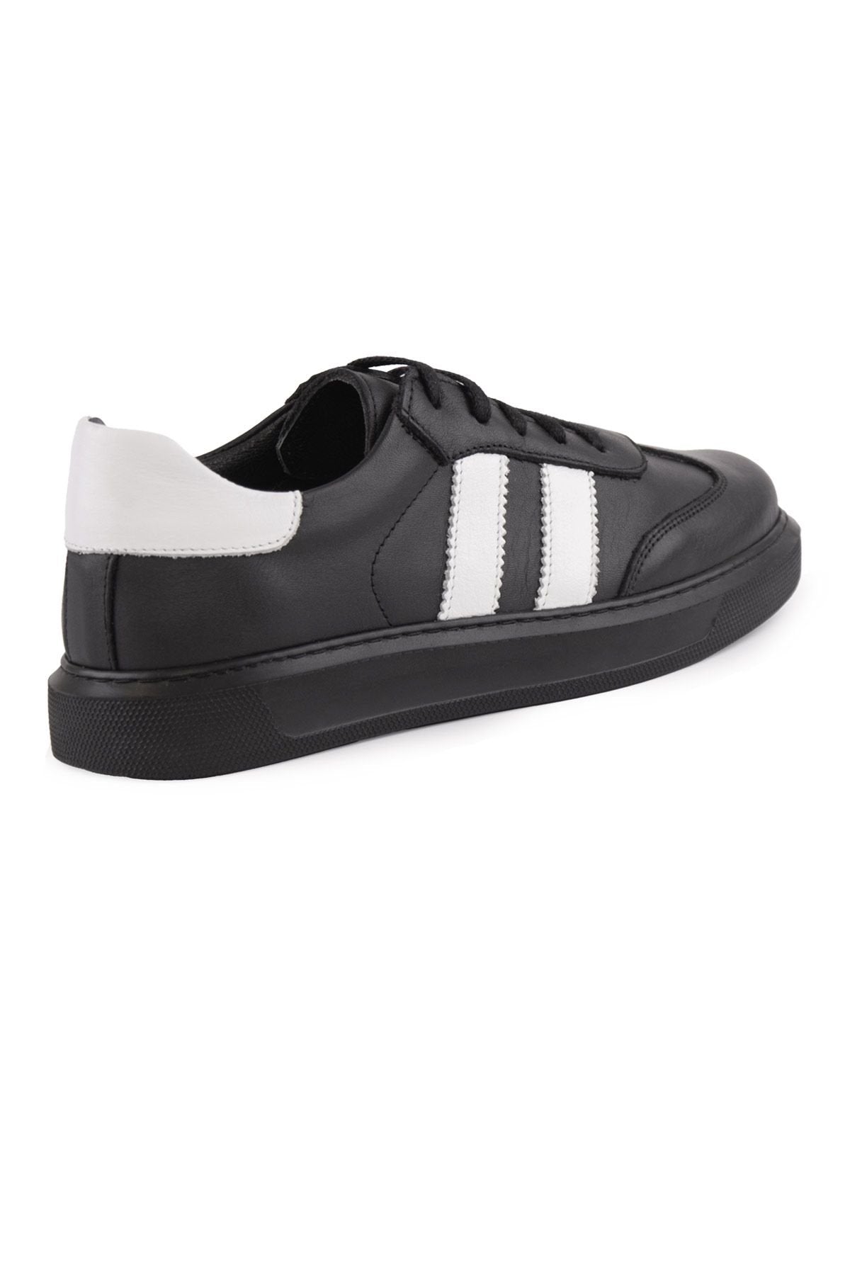 Pegia Women's Leather Sneakers DG6035  - Black