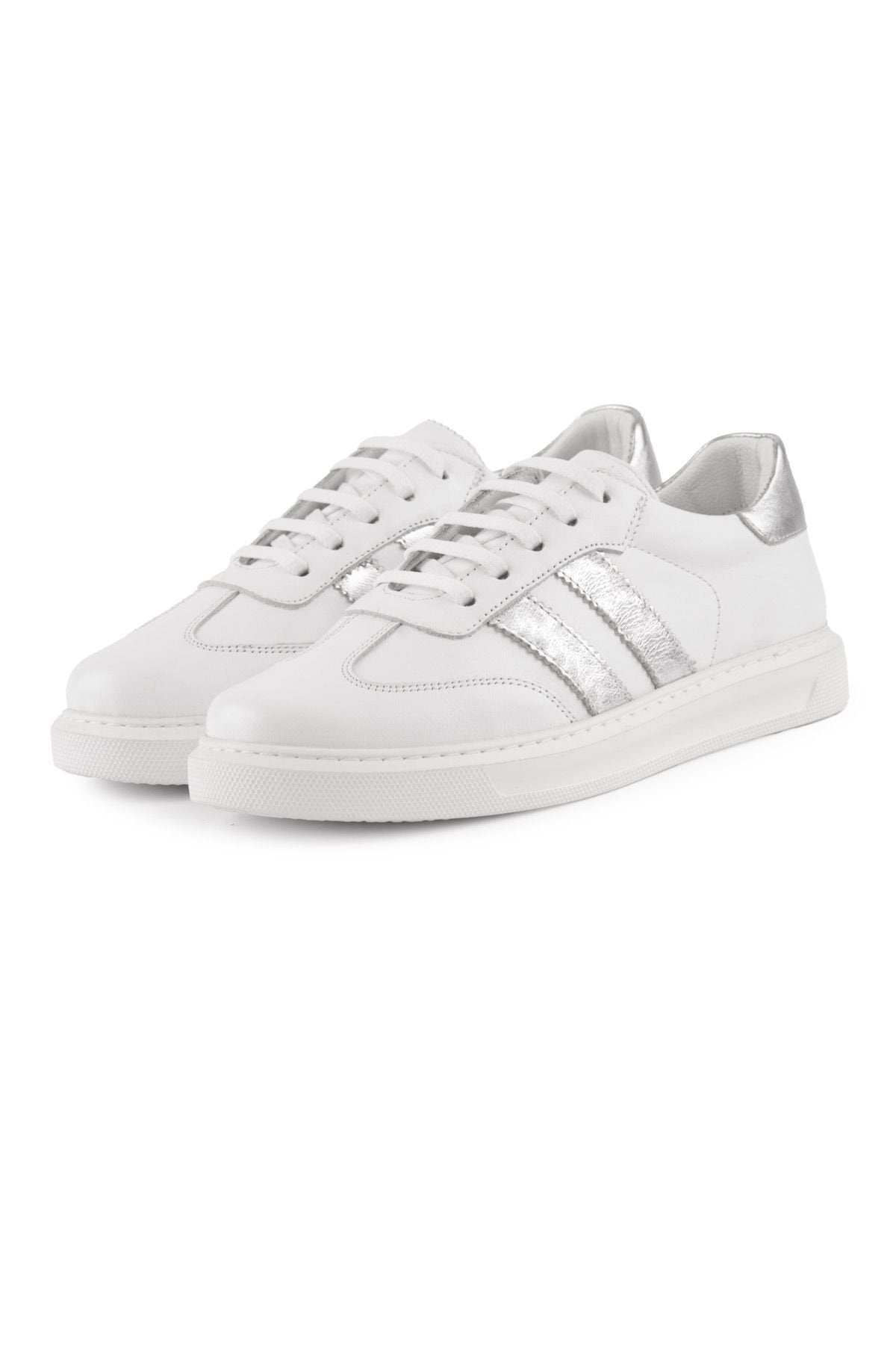 Pegia Women's Leather Sneakers DG6035  - Silver