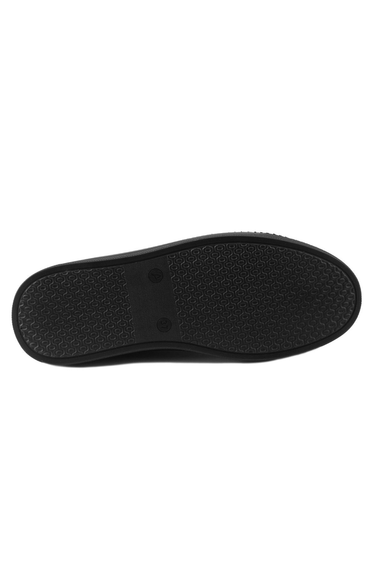 Pegia Women's Leather Sneakers DG6023  - Black