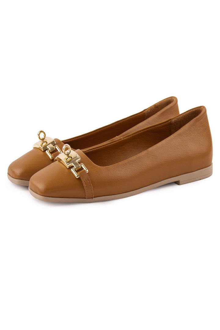 Pegia Women's Leather Buckled Ballerinas DG6032  - Chestnut