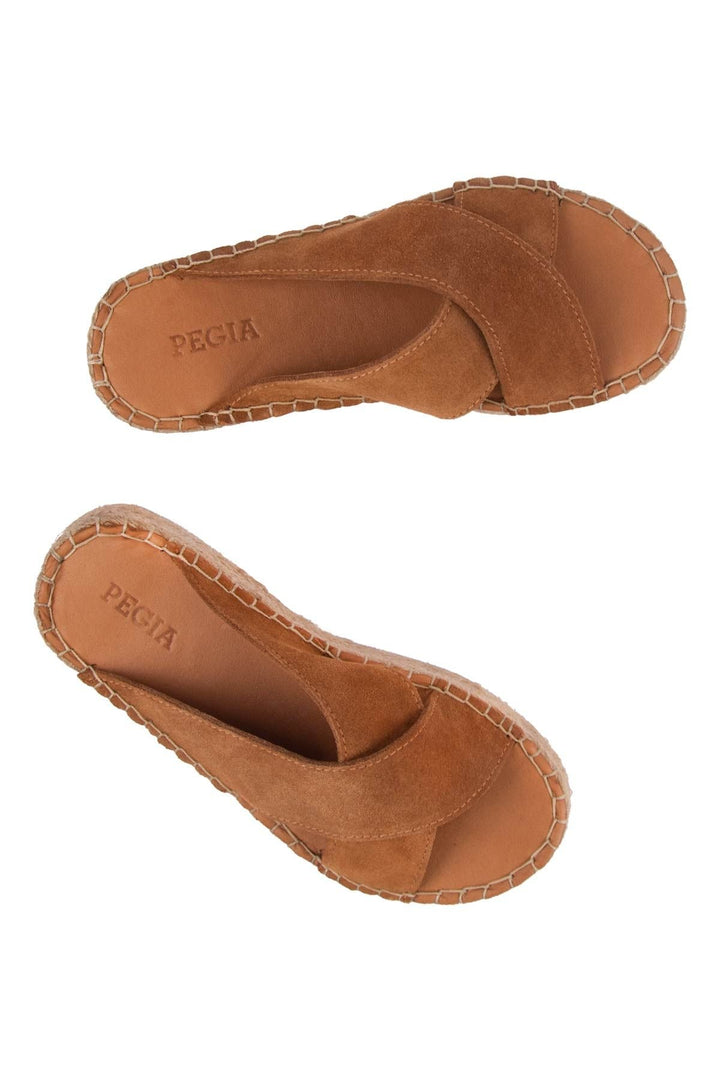 Pegia Women's Espadrille Slippers DG6036  - Chestnut