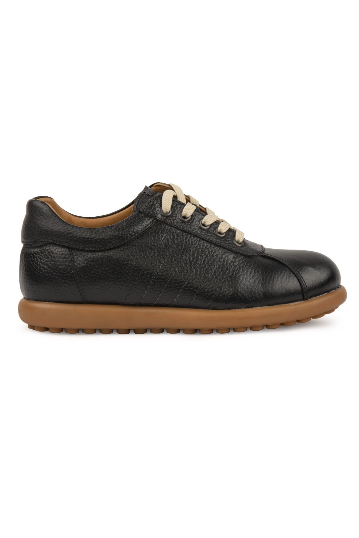 Pegia Women's Casual Shoes DG6064  - Black