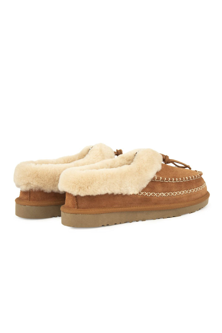 Pegia Women’s Sheepskin Shoes 191159  - Chestnut