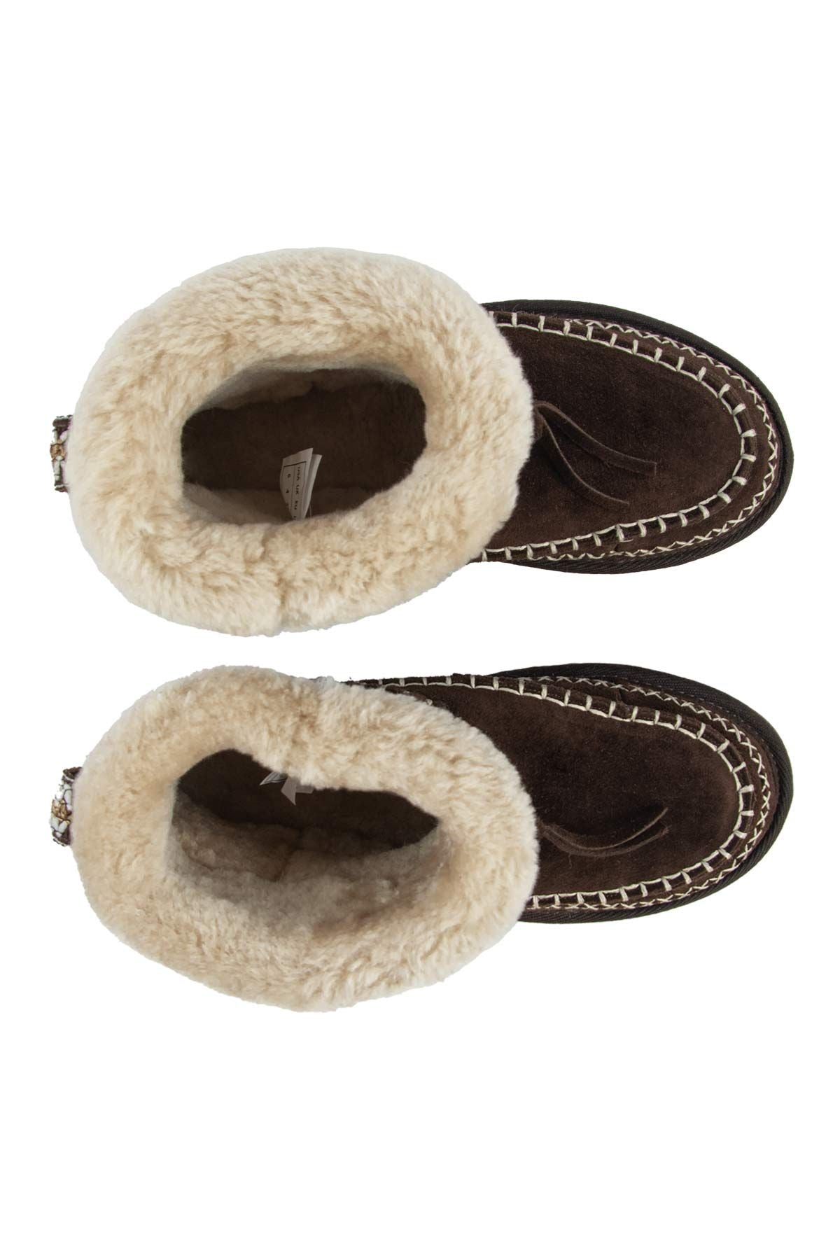 Pegia Women's Sheepskin Boots 191158  - Choco