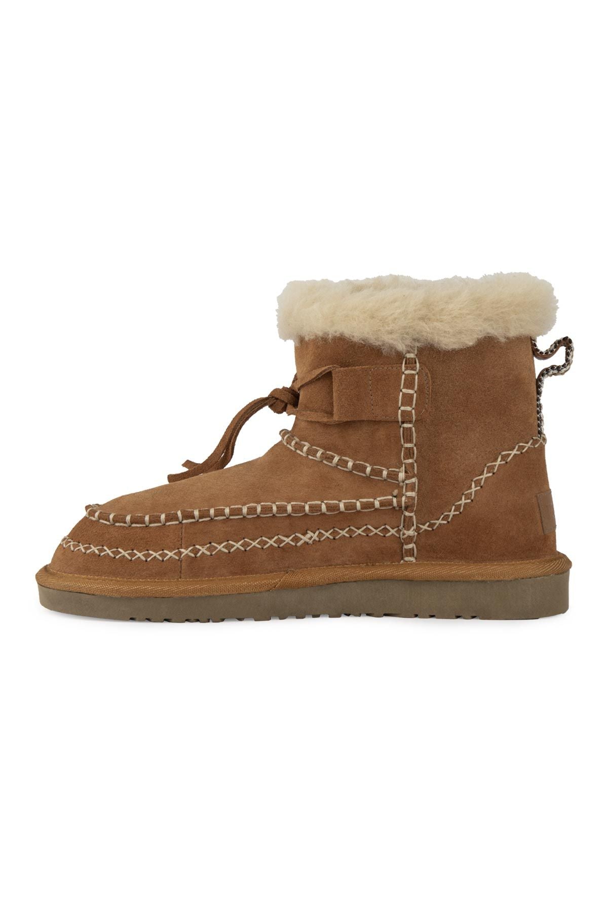 Pegia Women's Sheepskin Boots 191158  - Chestnut
