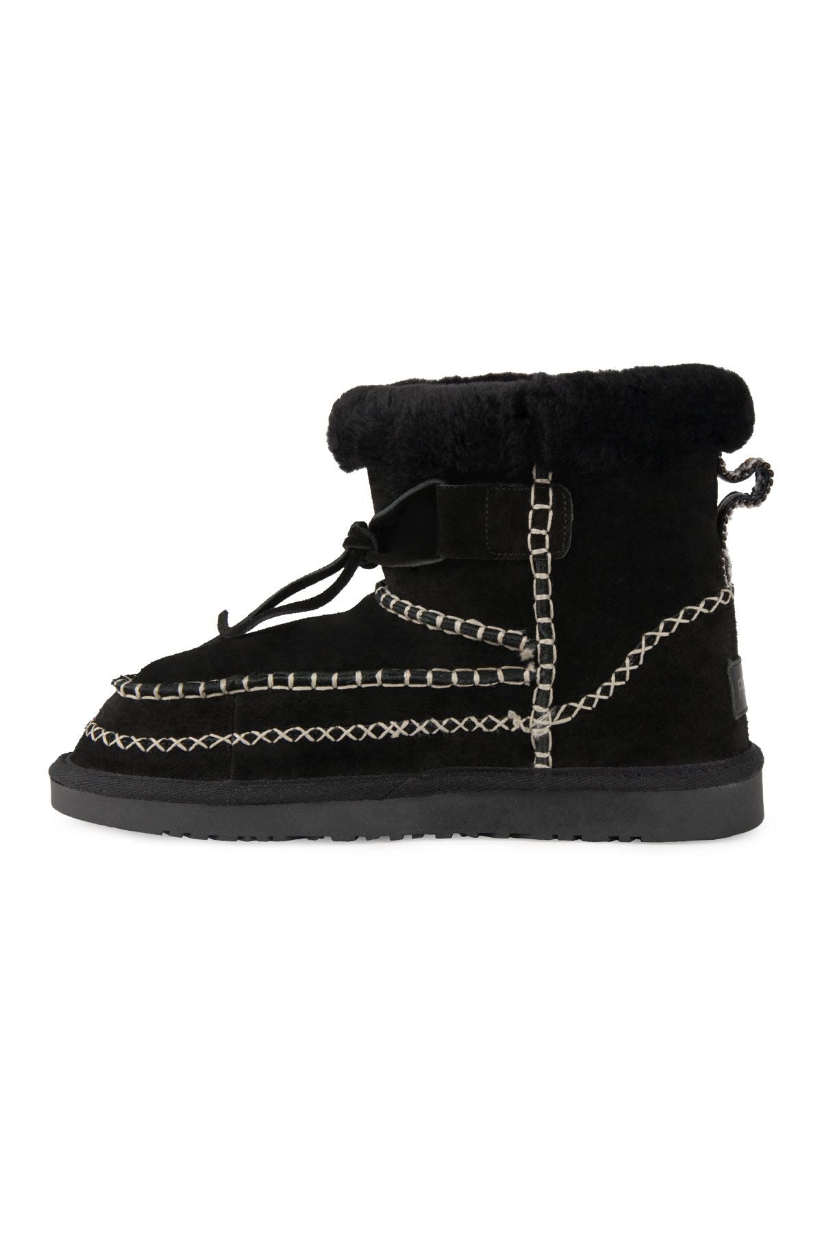 Pegia Women's Sheepskin Boots 191158  - Black