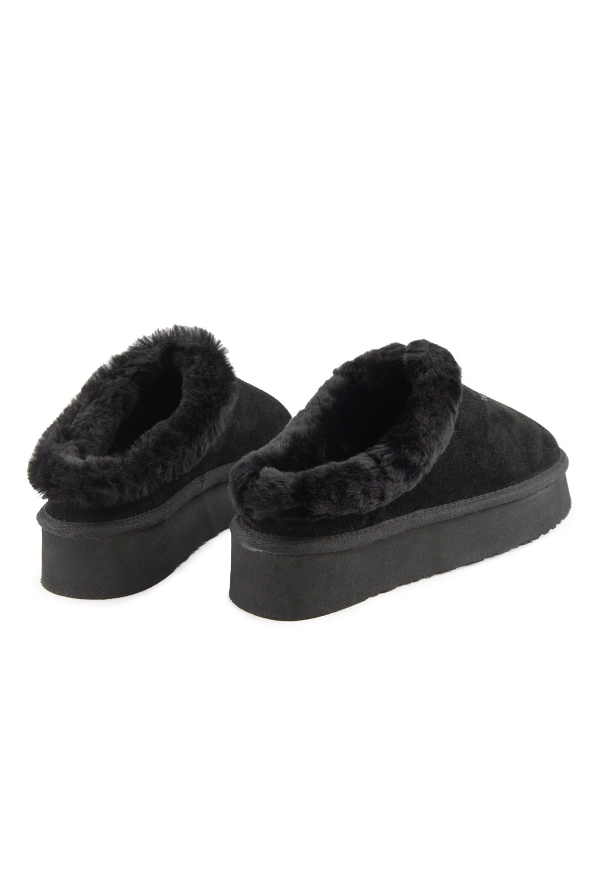 Pegia Women’s Sheepskin Slippers 191157  - Black