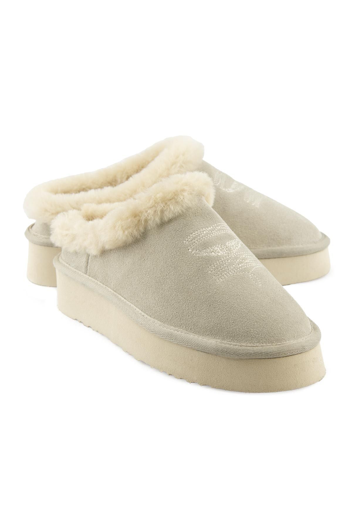 Pegia Women’s Sheepskin Slippers 191157  - Beige