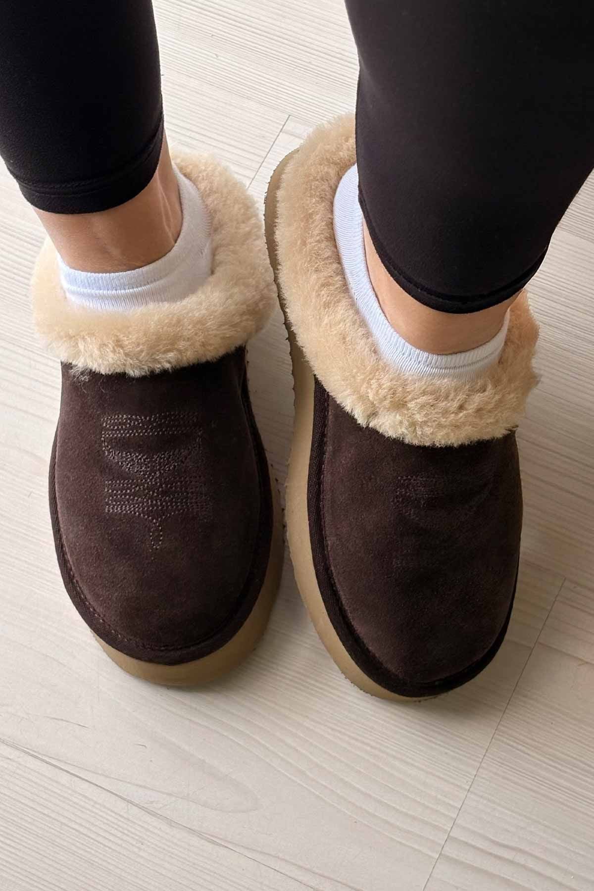 Pegia Women’s Sheepskin Slippers 191157  - Choco